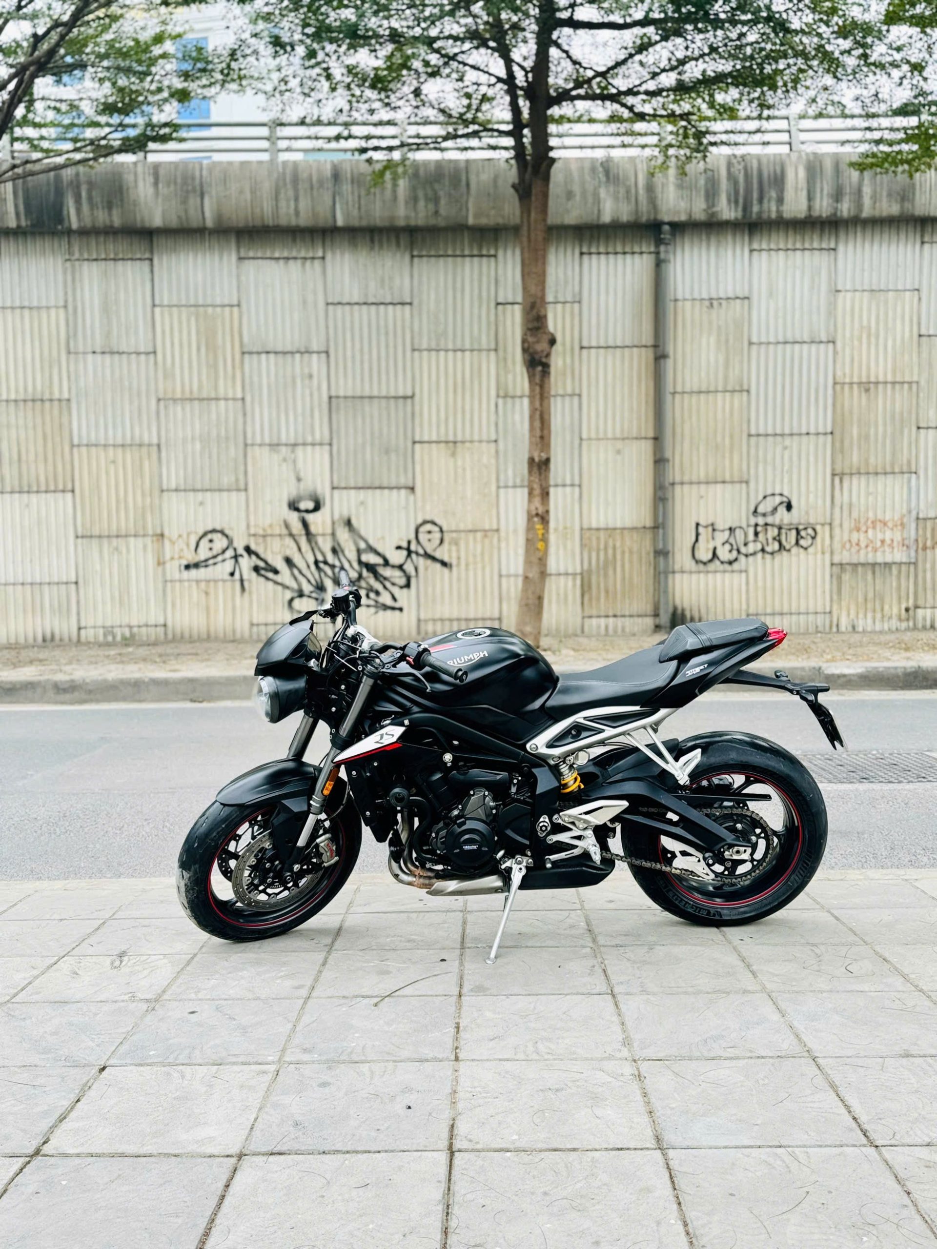 Triumph Street Triple 765 - date 2019- Đky 2020   29A1-242.92