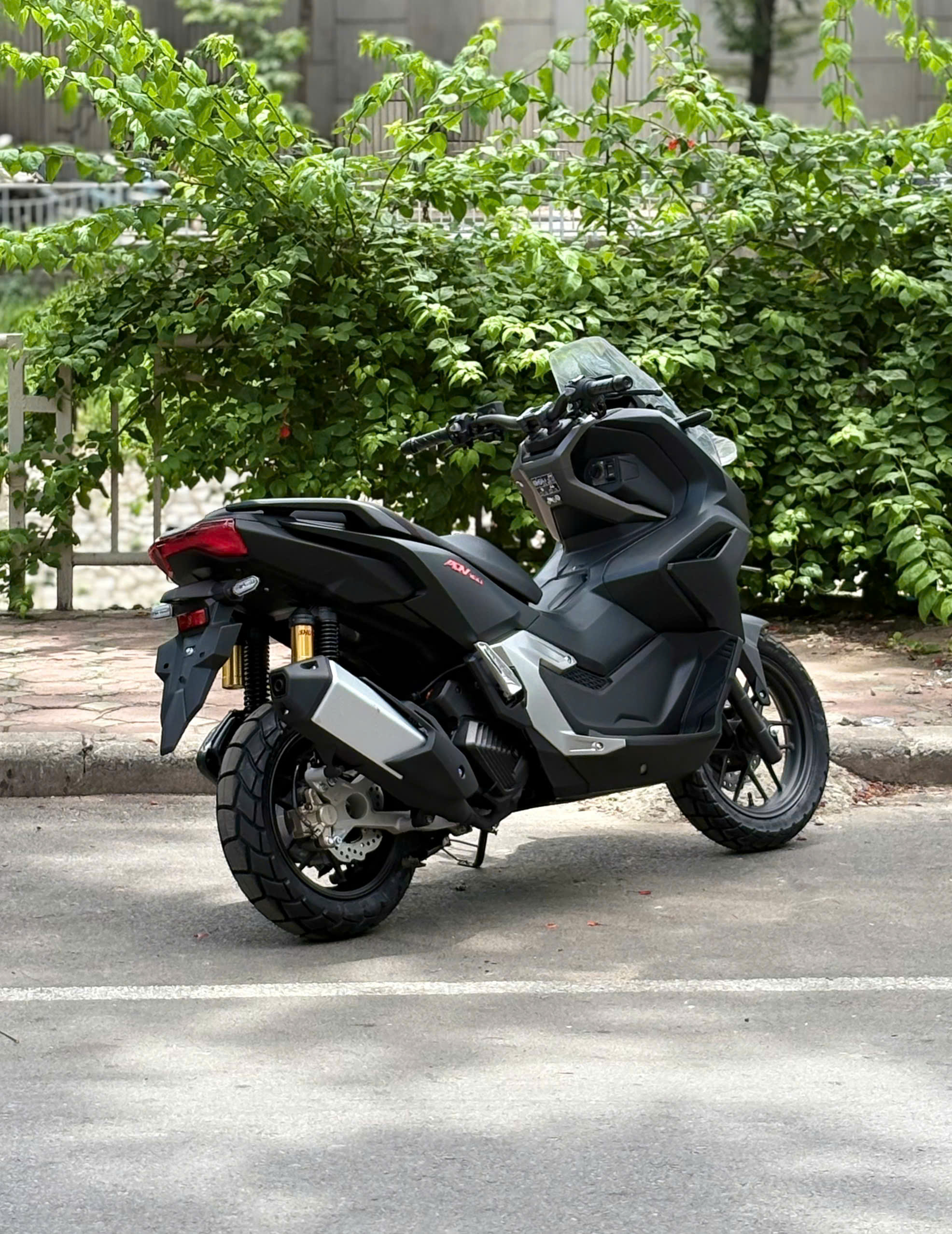 honda ADV 160 2026 màu đen new - Image 3