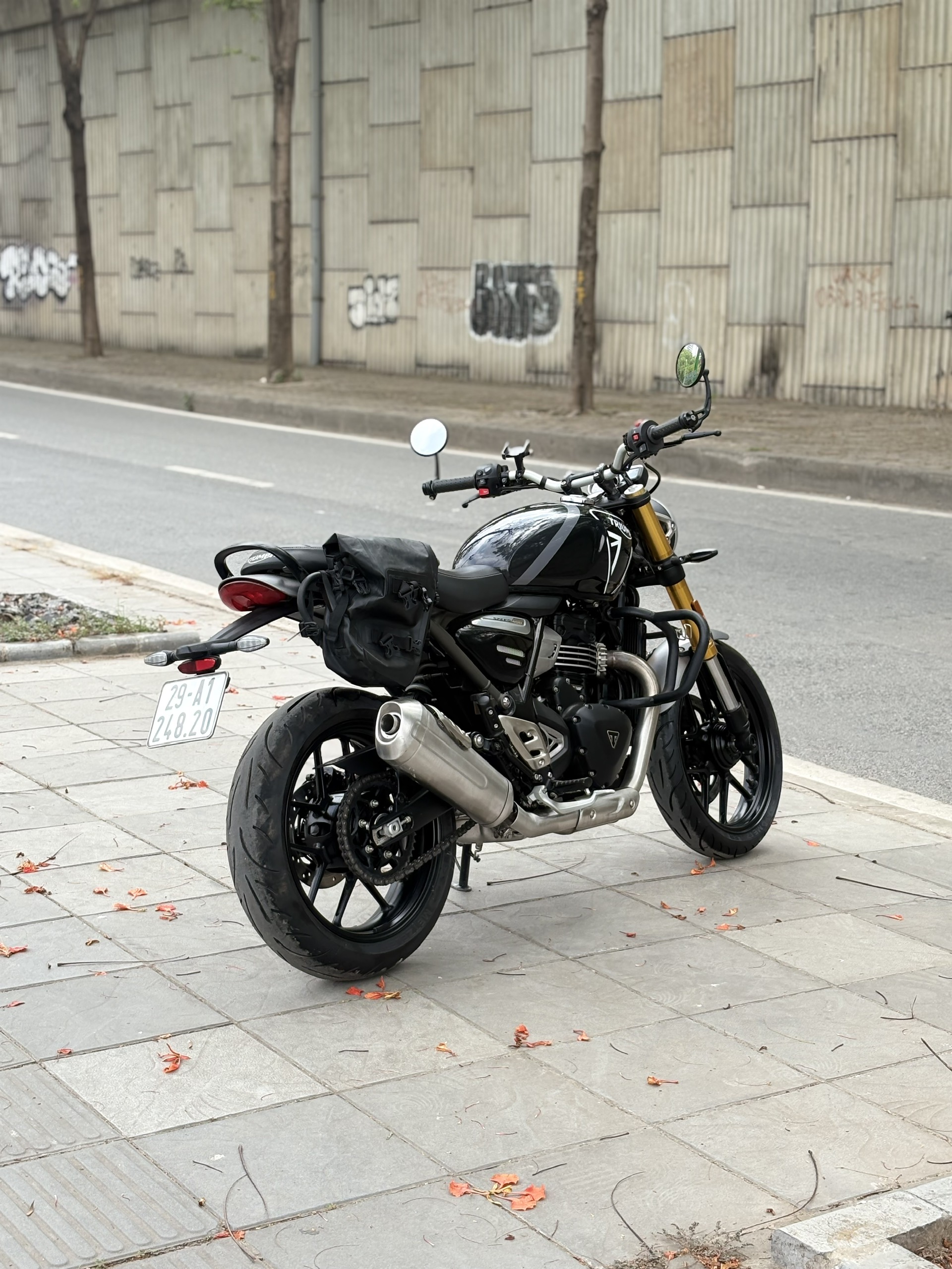triumph speed 400 2024 đang thu hồi - Image 6