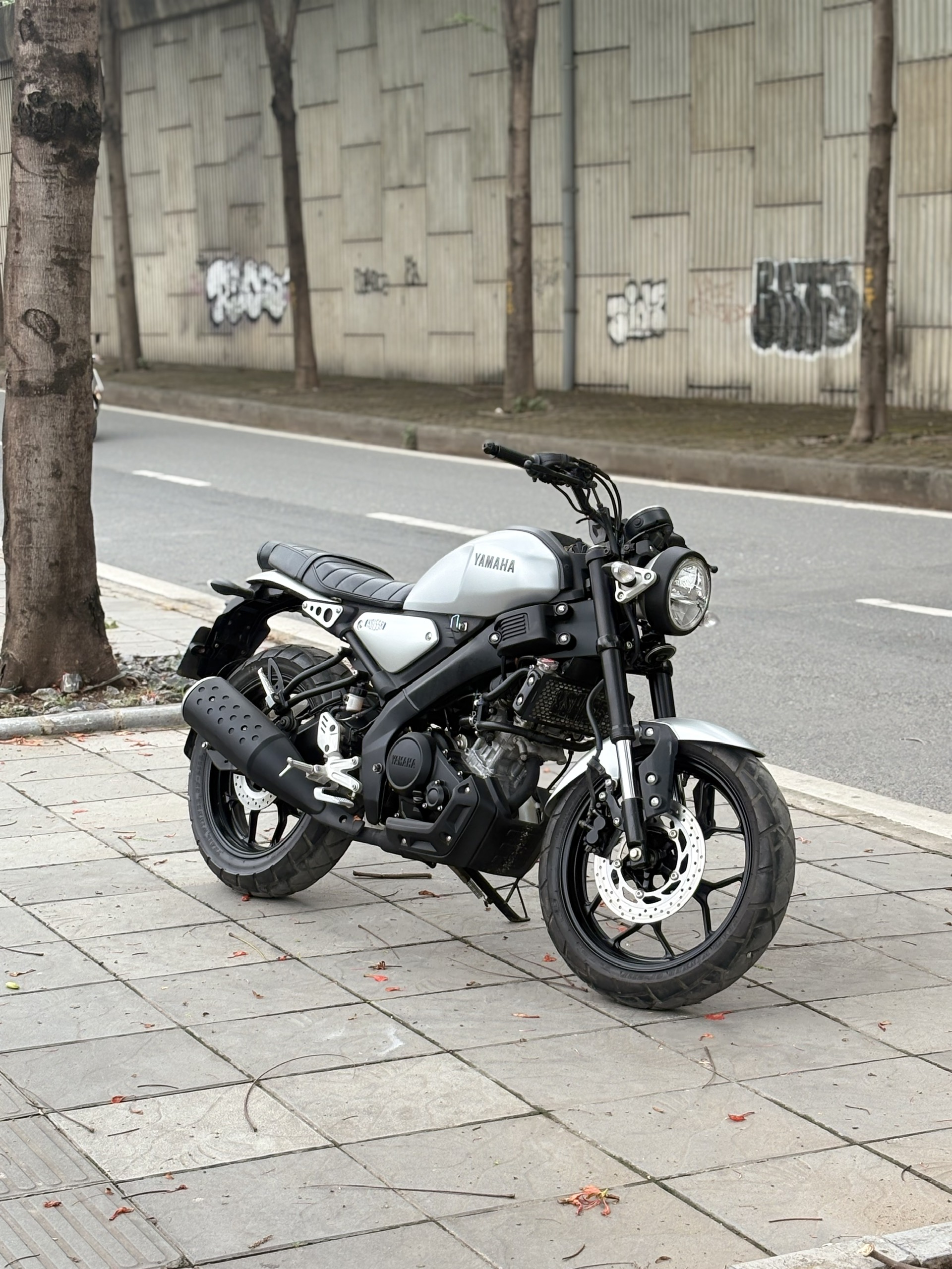 yamaha XSR 155 2023 99E1-689.96 - Image 3