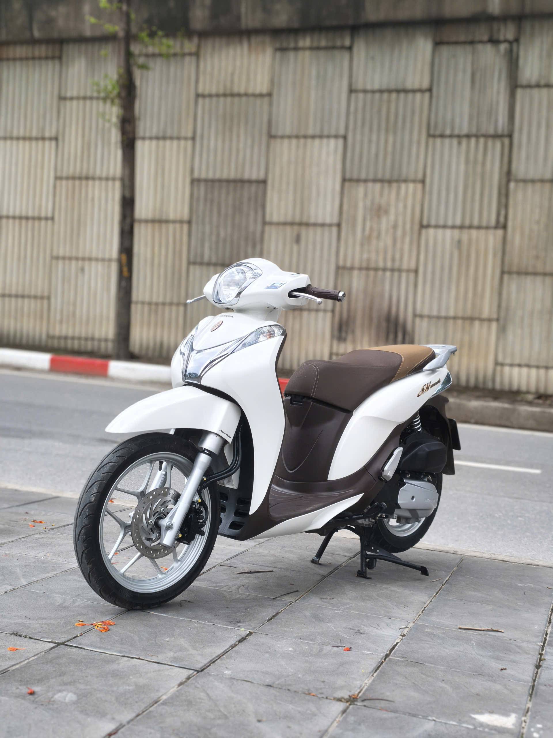 honda sh mode 2018 29L5-326.07 - Image 4