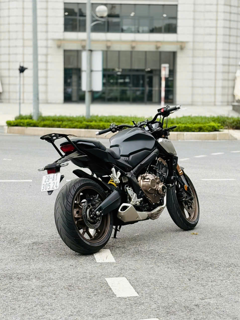 Honda CB 650r 2022 29A1_305.24 - Image 5