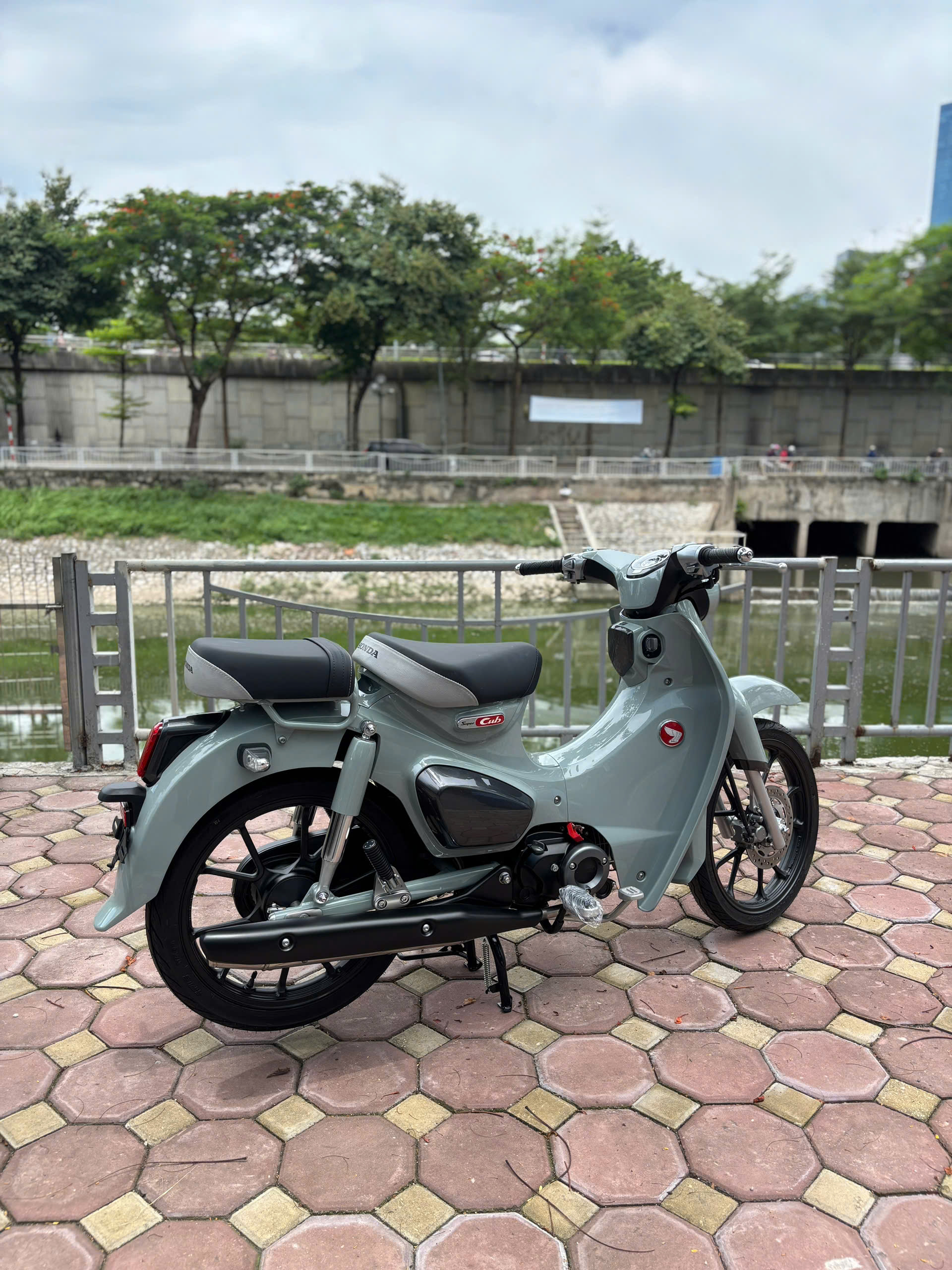 honda cub custom xi măng 2025 - Image 4