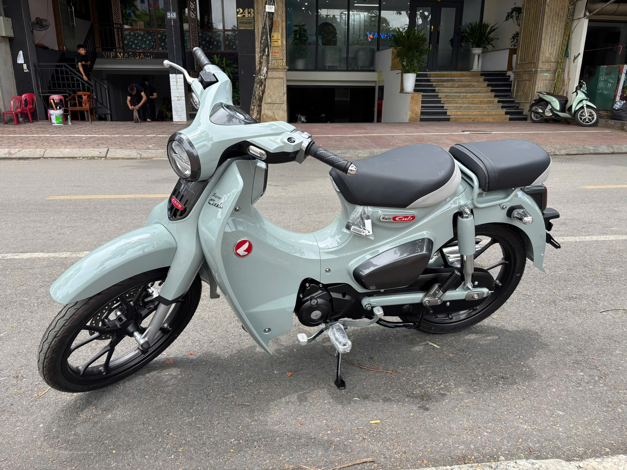 honda cub custom xi măng 2025 - Image 5