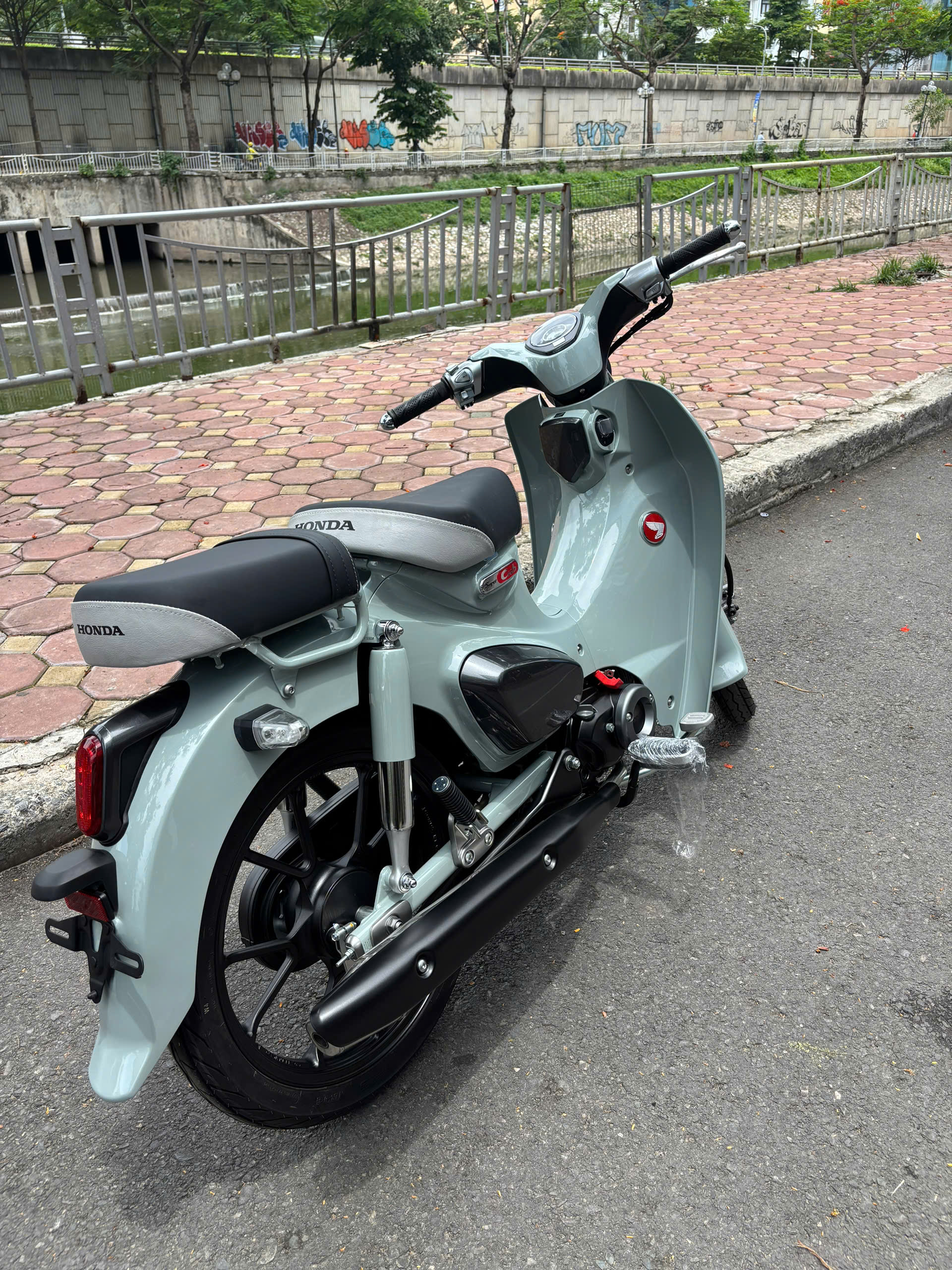 honda cub custom xi măng 2025 - Image 7
