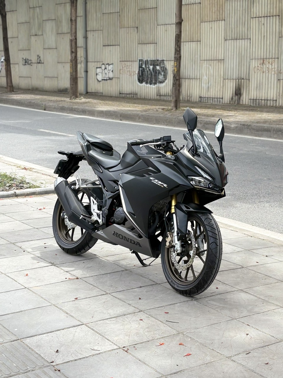 honda Cbr 150r 2025 29AE-096.03 - Image 3