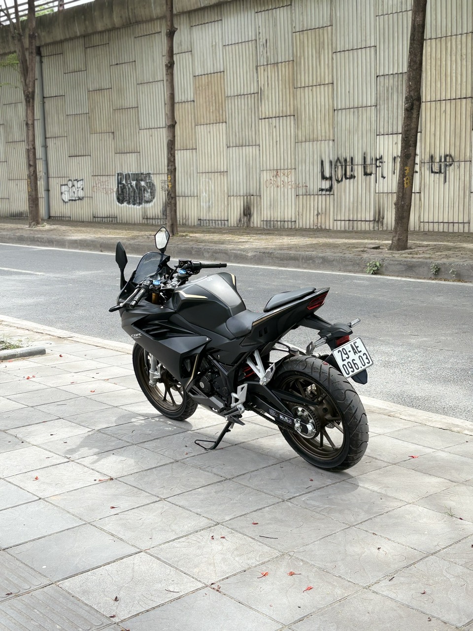 honda Cbr 150r 2025 29AE-096.03 - Image 5