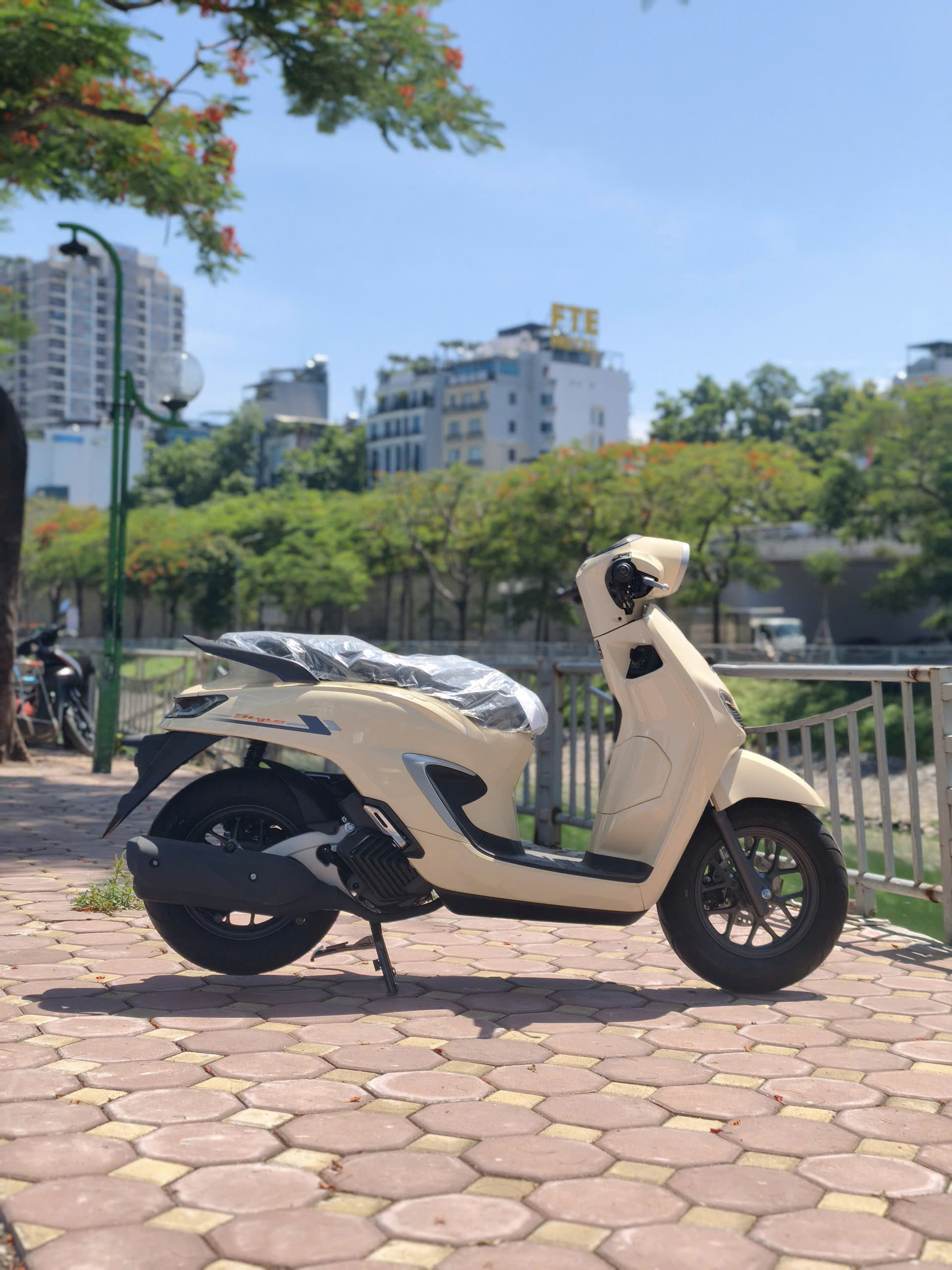 honda stylo 160 cbs 2026 vàng giá liên hệ