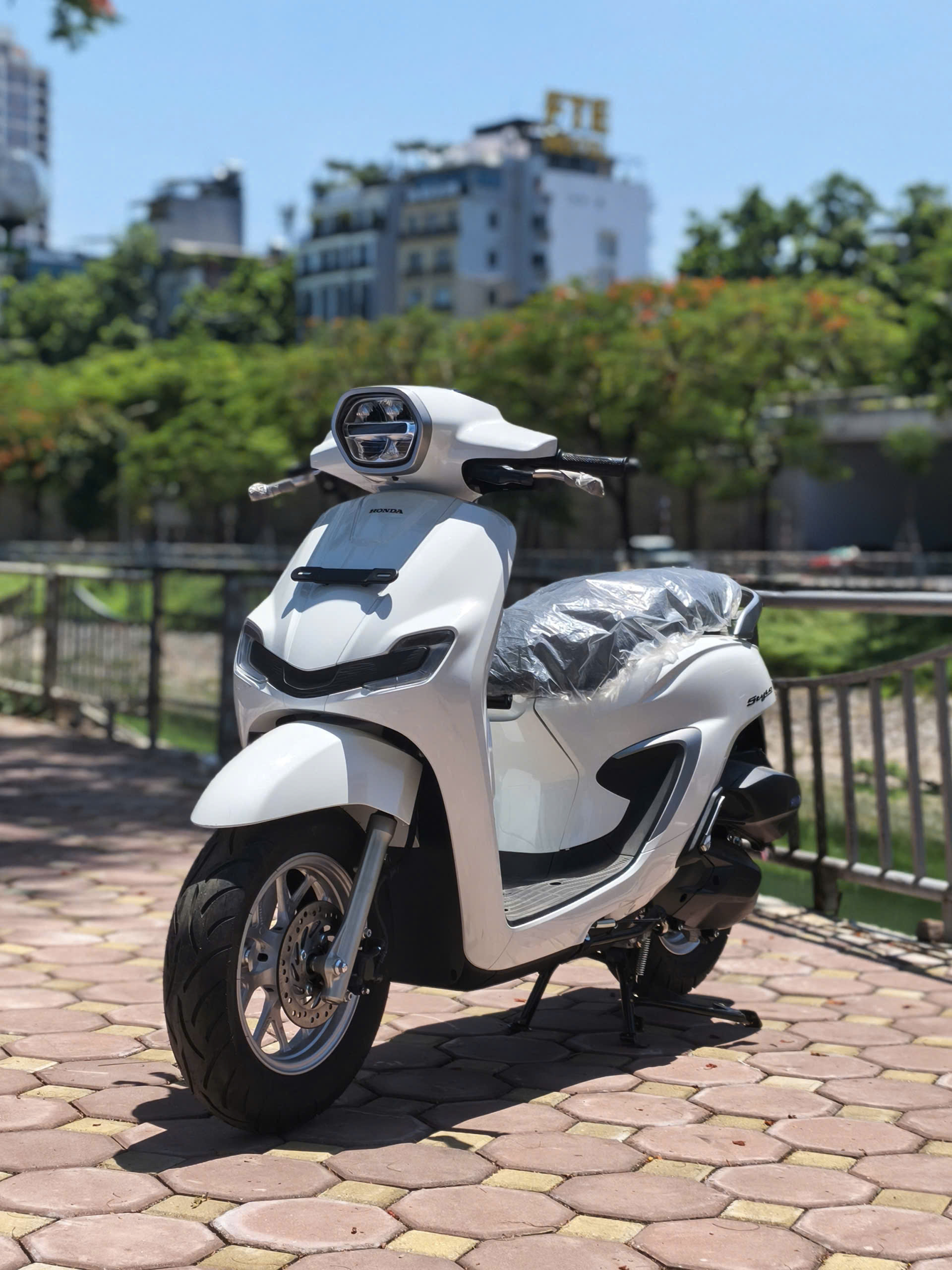 honda stylo 160 cbs 2026 trắng giá liên hệ - Image 5