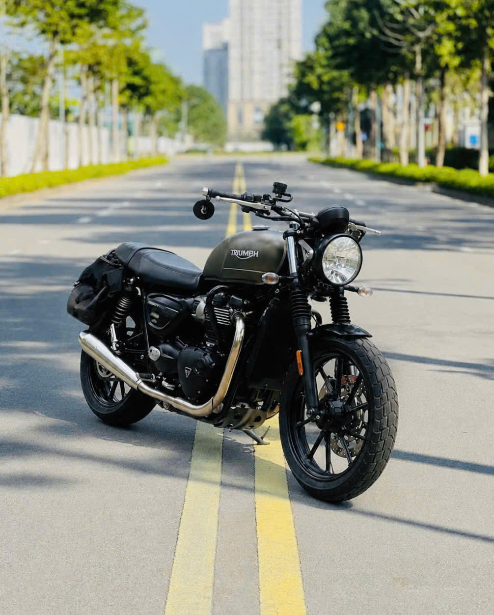Triumph_Street_Twin • Biển số: 29A1_259.32 • Dung tích: 900cc • Đăng ký: 2022 - Image 7