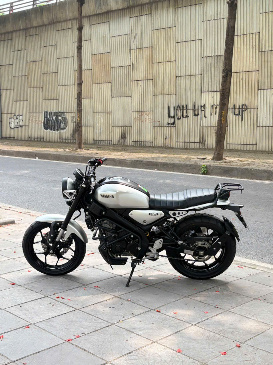 Yamaha_XSR_155  • Biển số: #29Y3_706.02  • Dung tích: 155cc • Đăng ký: 2024