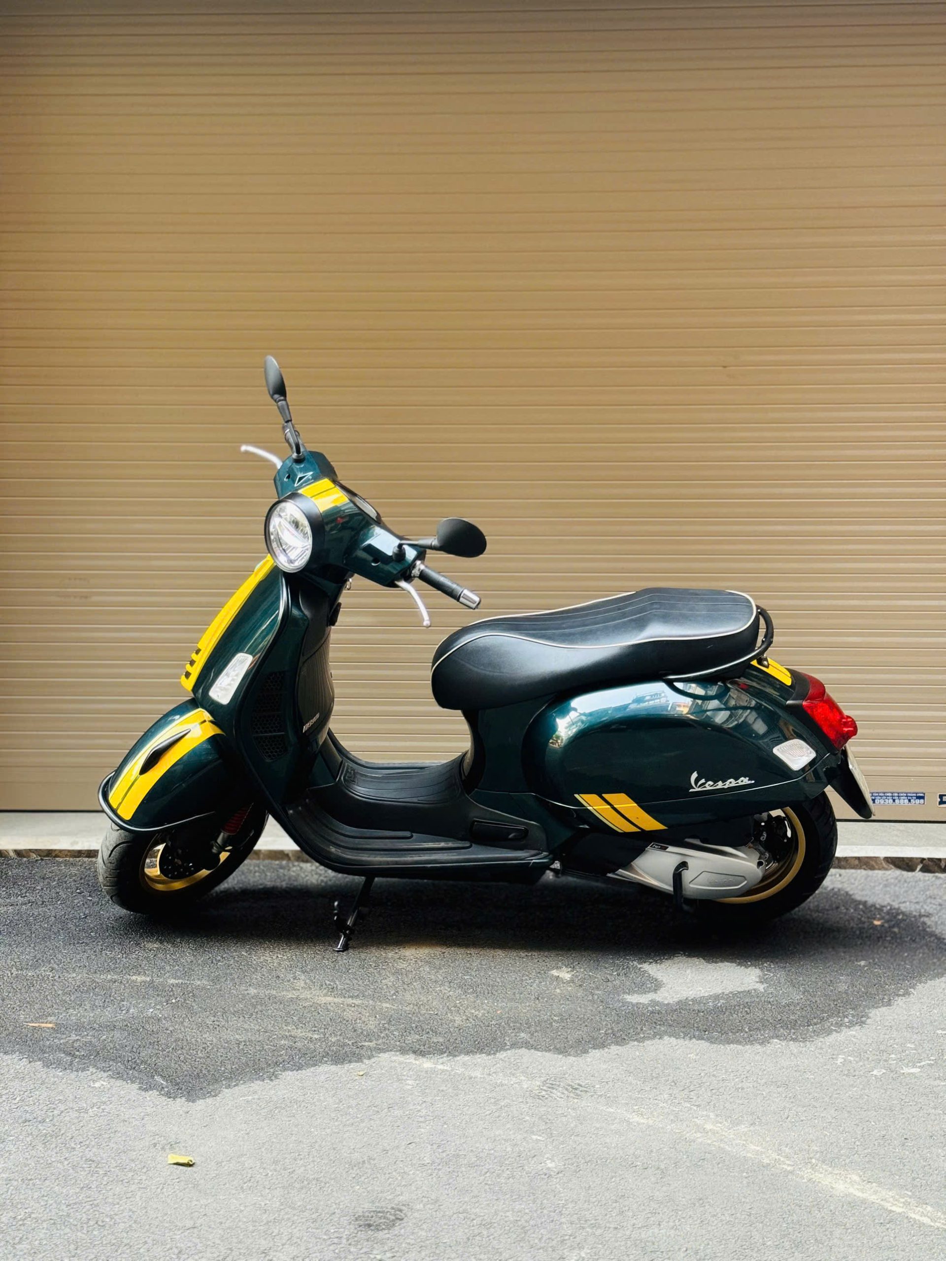 piagio Vespa gts Xanh 2025 29A1-374.63